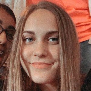 Meet your Posher, Brianna